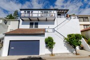Front Home - 2528 Panorama Ter House