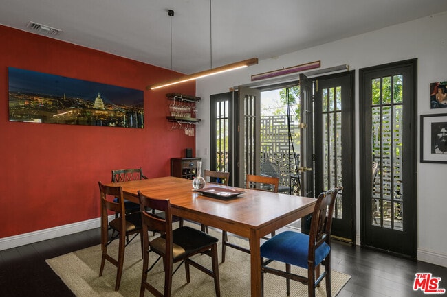 Photo - 948 Elyria Dr