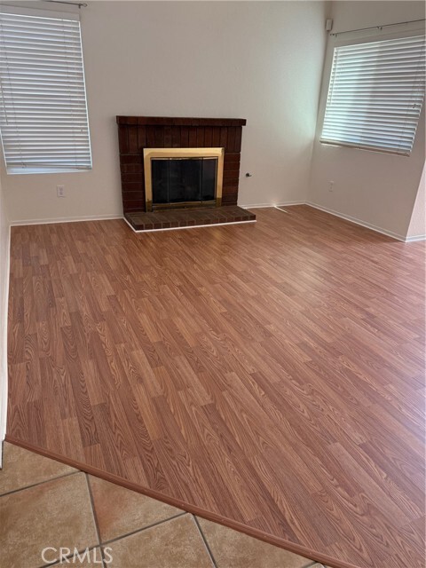 Photo - 15610 Nectarine Way