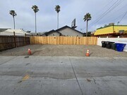 Photo - 4762 Voltaire St Townhome