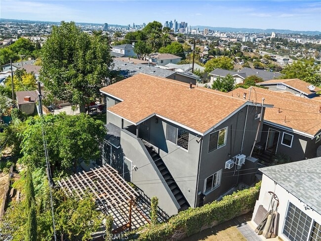 Photo - 3732 Dwiggins St
