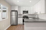 Photo - Kling Trio Apartments