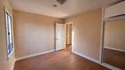 Photo - 855 W 29th Pl