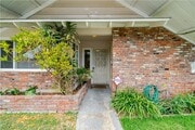 Photo - 1019 E Walnut Ave