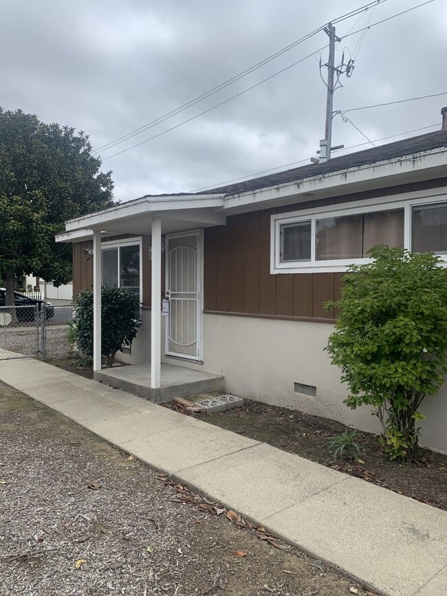 Photo - 115 N D St Unit B