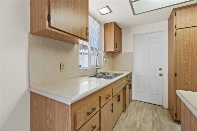 Photo - Spacious 3 Bed 2 Bath House w/ Central A/C...