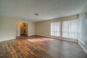 Photo - 41084 Beachwood Ave