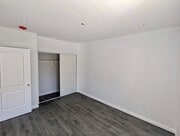 Photo - 19036 Plummer St