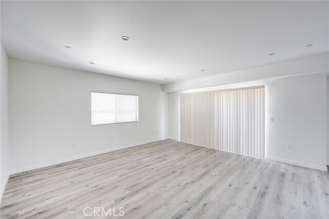 Photo - 14526 Hartland St Unit 307
