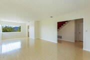 Photo - 1932 Hilldale Dr House