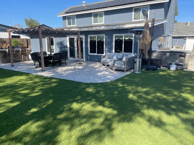 Building Photo - 9212 Pennywood Rd