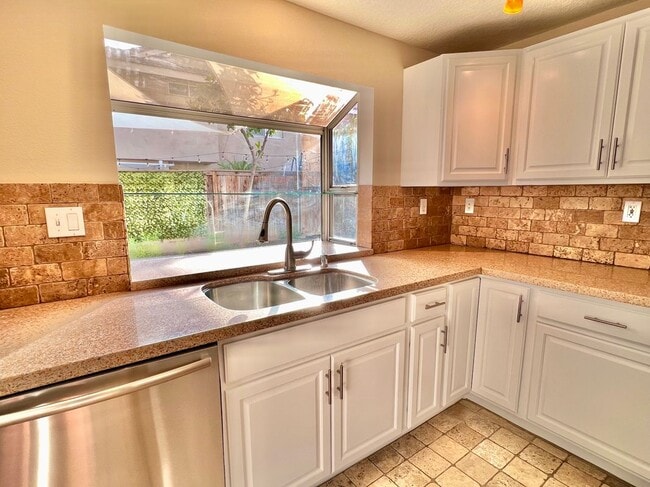 Photo - 28556 Rancho-Laguna