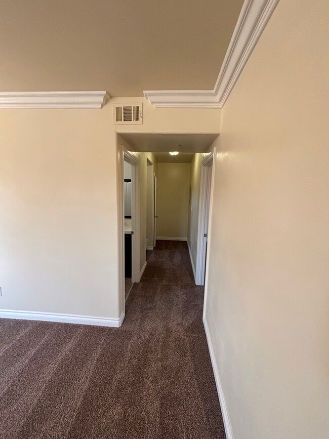 Photo - 251 E 118th Pl