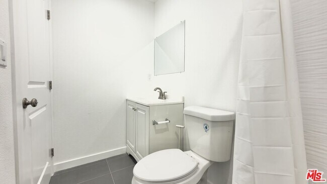 Photo - 1732 Crenshaw Blvd Unit 1/3