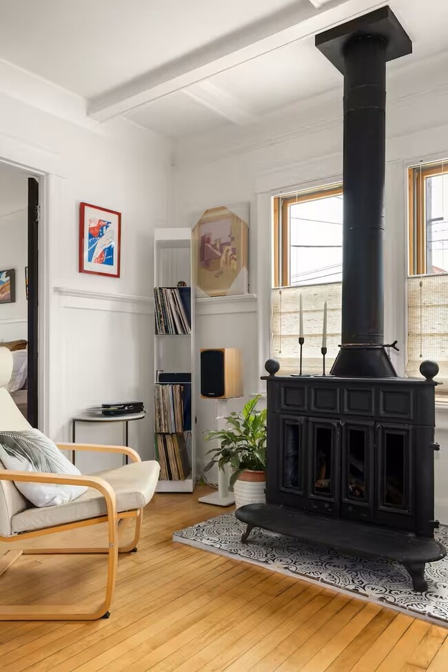 Photo - 3116 Pacific Ave