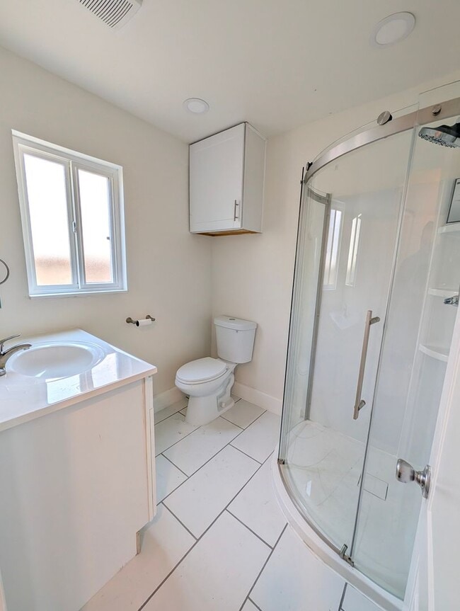 Photo - 5207-5209 Cartwright Ave. Unit 5207