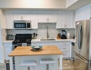 New Marble back splash and granite countertops - 12655 Bluff Creek Dr Unit 422