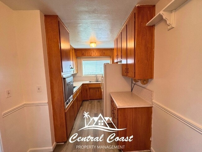 Photo - 722 E Cook St