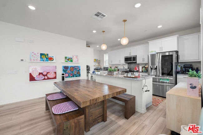 Photo - 12035 Sproul St