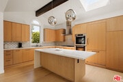 Photo - 647 Toyopa Dr