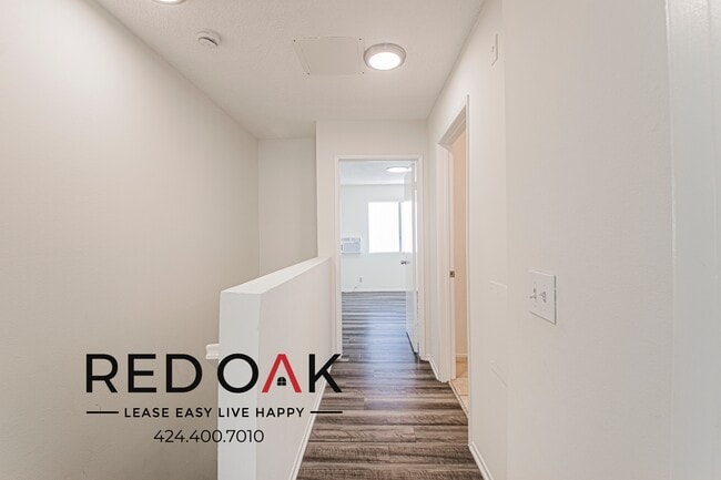Photo - 619 N Kingsley Dr Unit B