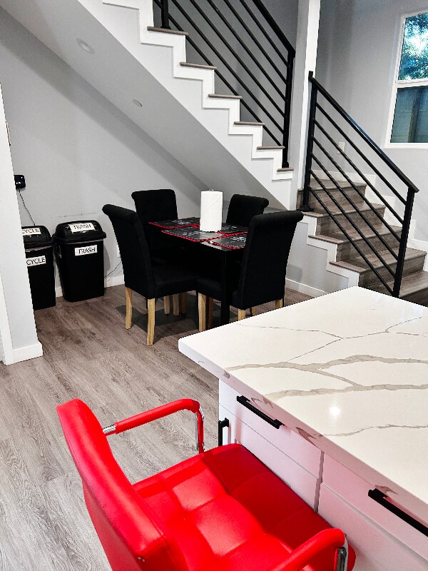 Photo - 710 N Fuller Ave