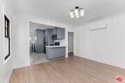 Photo - 641 N Irving Blvd Condo