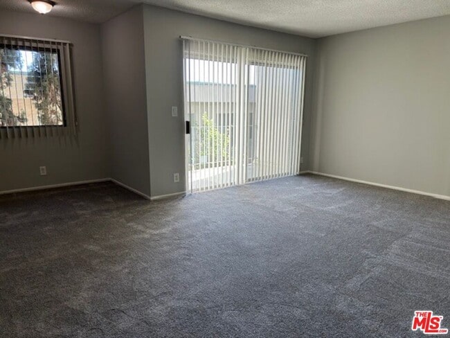 Photo - 1412 Barry Ave Unit 3