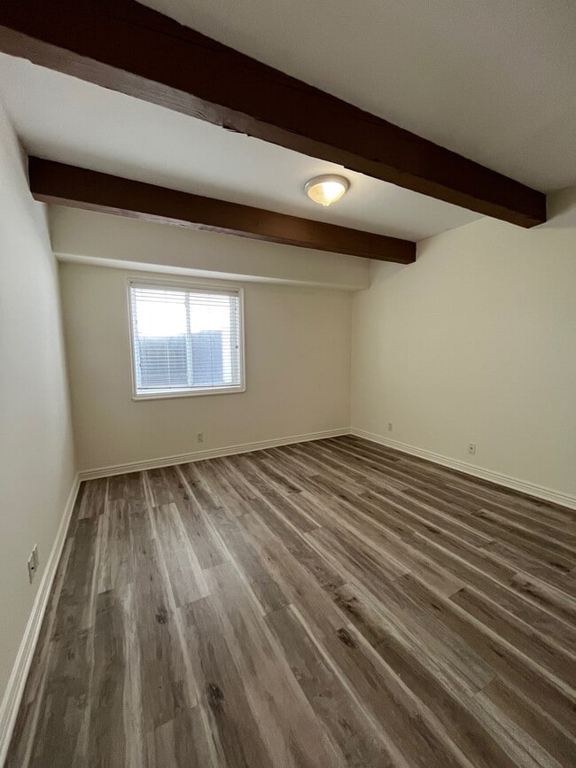 Photo - 535 Loma Vista St Unit GST