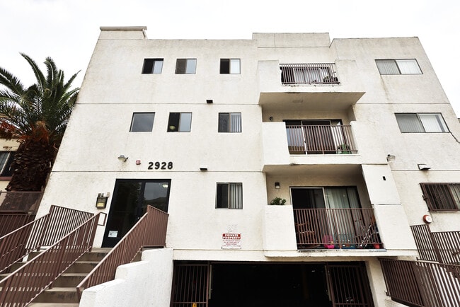 Photo - 2928 Leeward Ave Unit 301