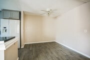 Dinning Nook - 3018 W Cheryllyn Ln Condo Unit 10