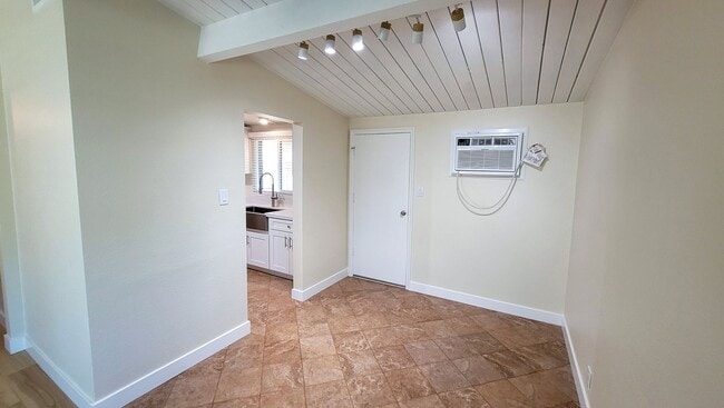 Photo - p12216 Unit 12214