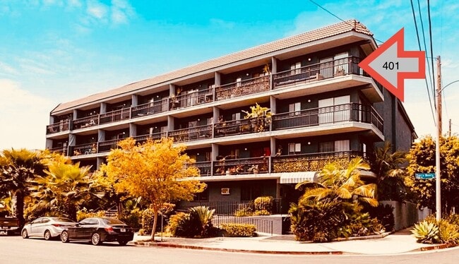 Unit is top floor corner - 1355 Sierra Bonita N Ave Unit 401