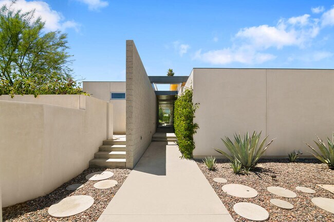 Photo - 42055 Indian Trail