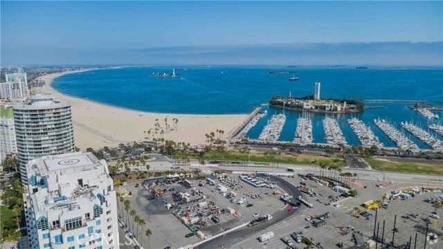 Building Photo - 525 E Seaside Way Unit 1706 Rental