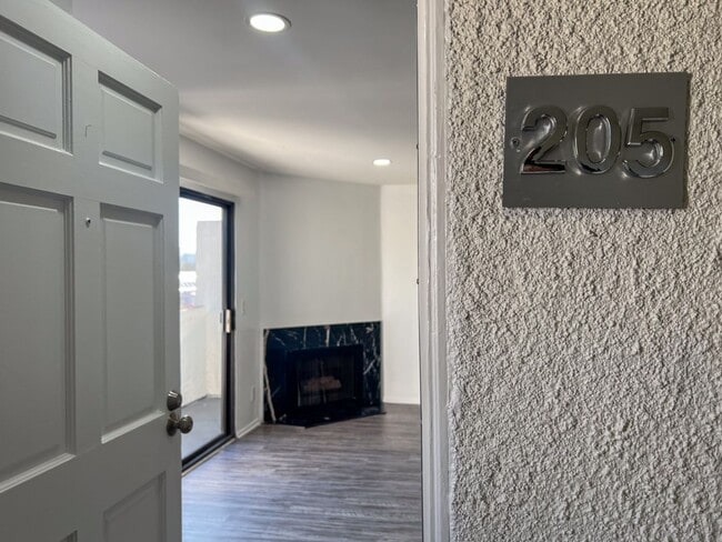 Photo - 5104 Sepulveda Blvd Unit 105