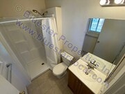 Photo - 13475Moh Unit C