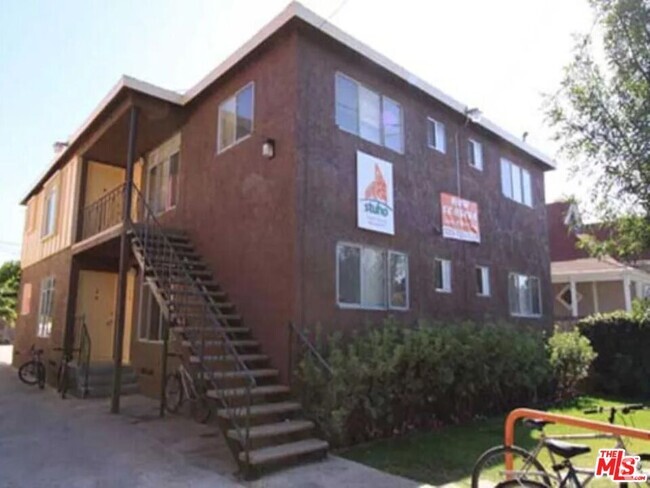 Building Photo - 1204 W 24th St Rental