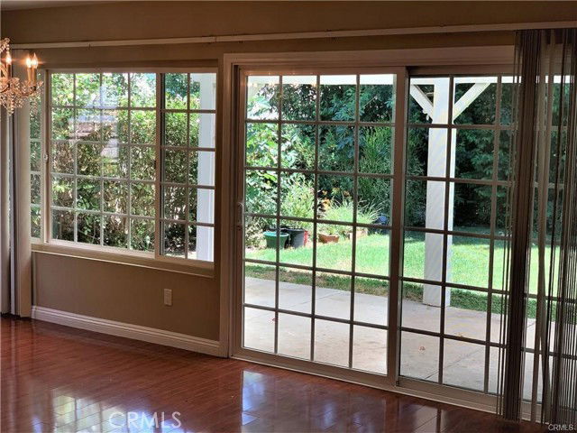 Photo - 6718 Shoup Ave