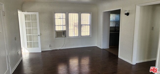 Photo - 1129 Queen Anne Pl