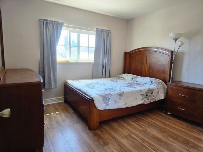 Photo - 15522 Ashley Ave