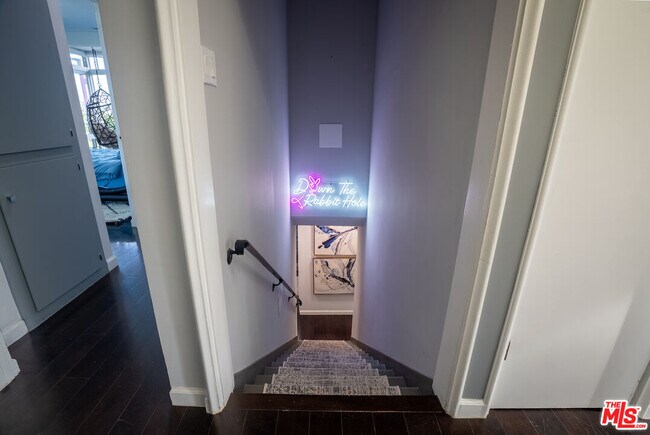 Photo - 1438 Davies Dr