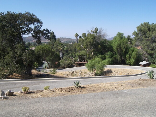 Photo - Fantastic Lot + View