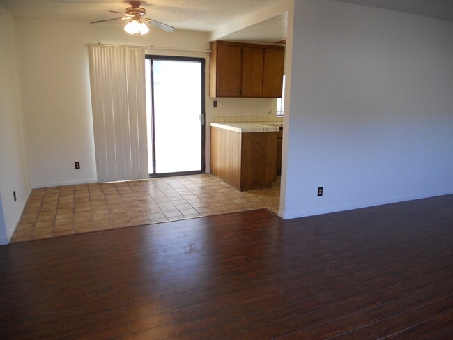 Photo - 4451 W 161st St Townhome