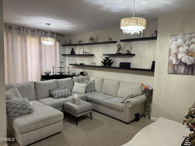 Photo - 250 N 1st St