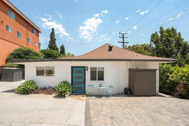 Building Photo - 3501 N Figueroa St Rental