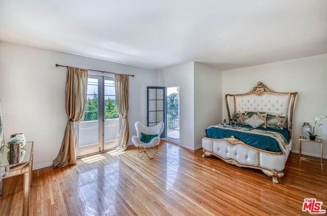 Photo - 4121 Wilshire Blvd Unit 505