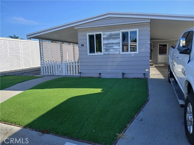 Photo - 281 Santa Clara Cir