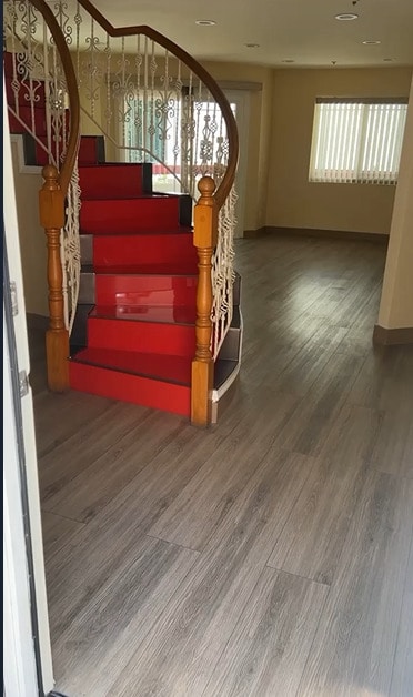 Photo - 1050 Thompson Ave