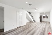 Photo - 6616 Sylmar Ave
